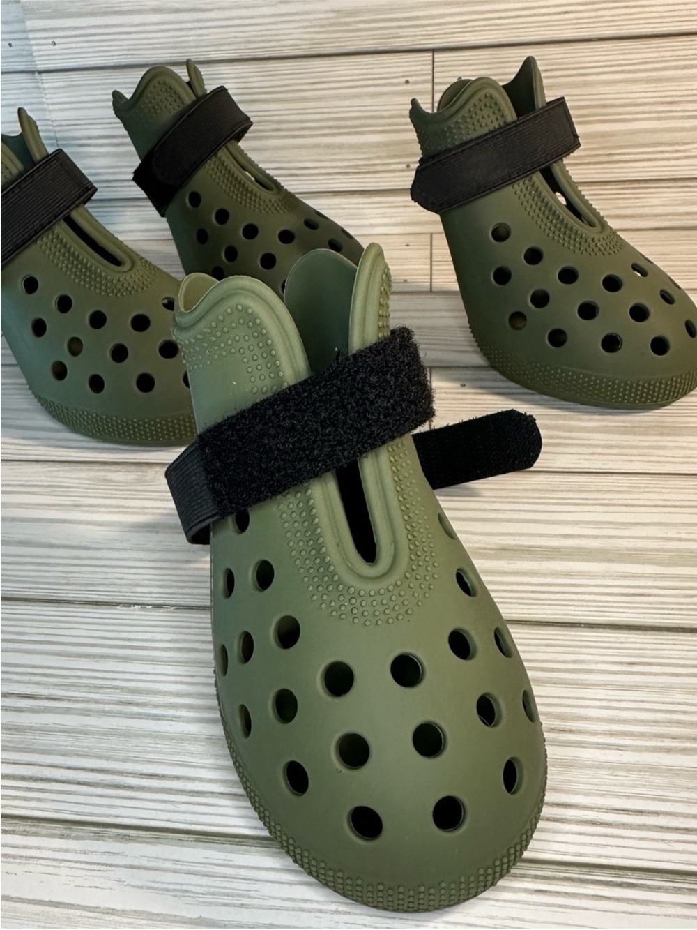 Dog Shoes for Hot Pavement Comfortable Paw Protection
Size XL Green Booties Rain - Picture 8 of 14